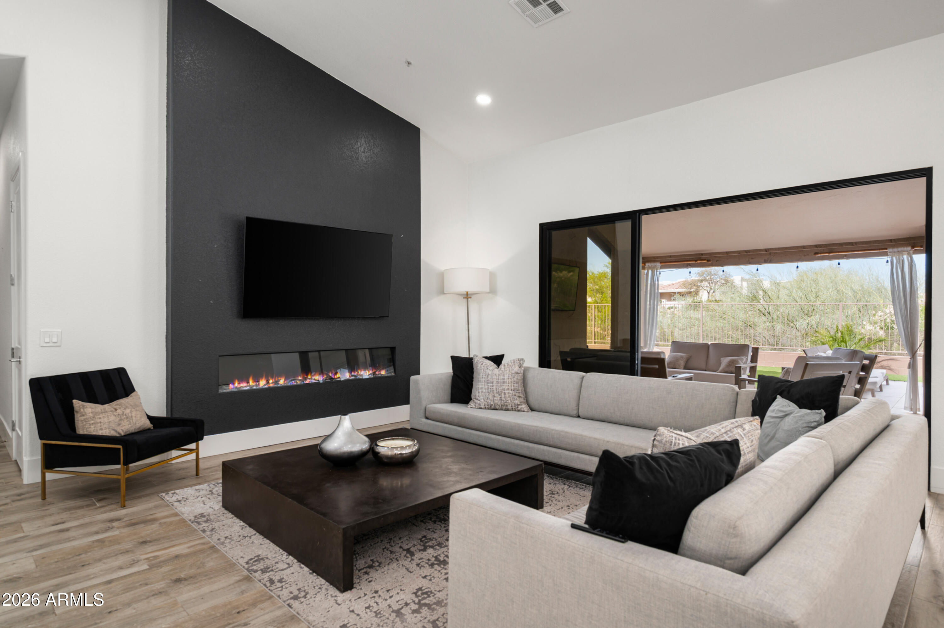 9160 E PALM TREE Drive