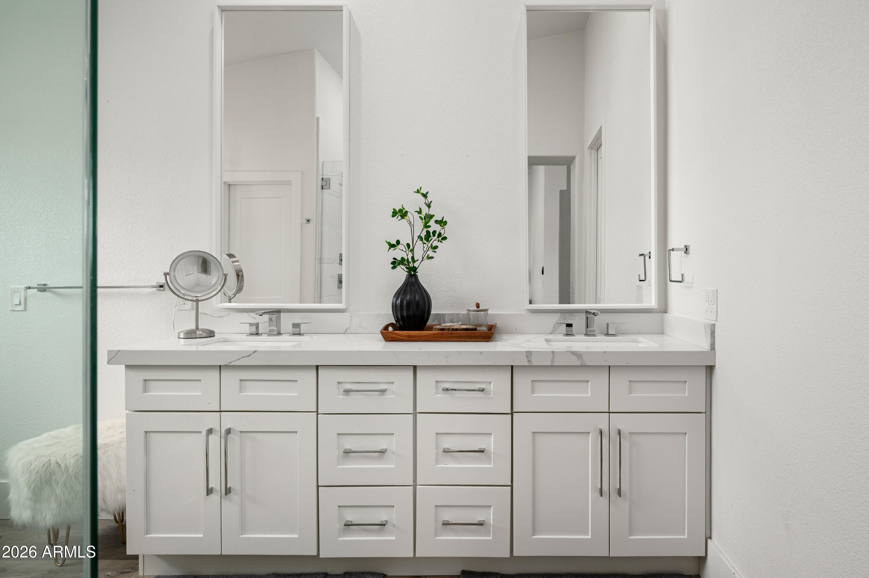 9160 E PALM TREE Drive