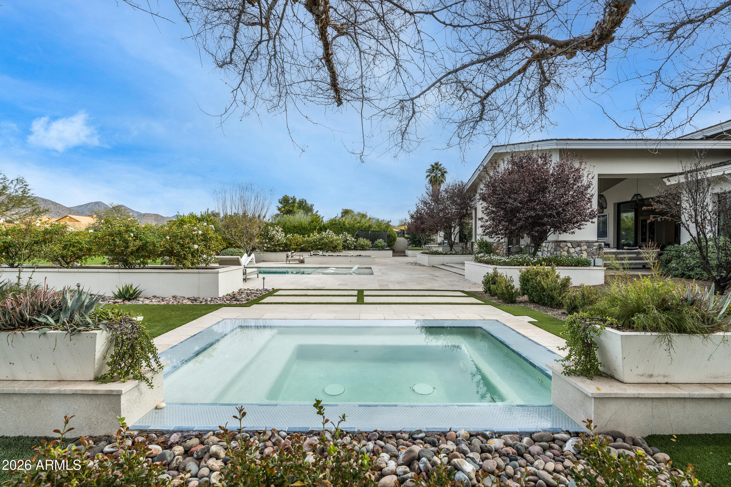 10620 E CHOLLA Street