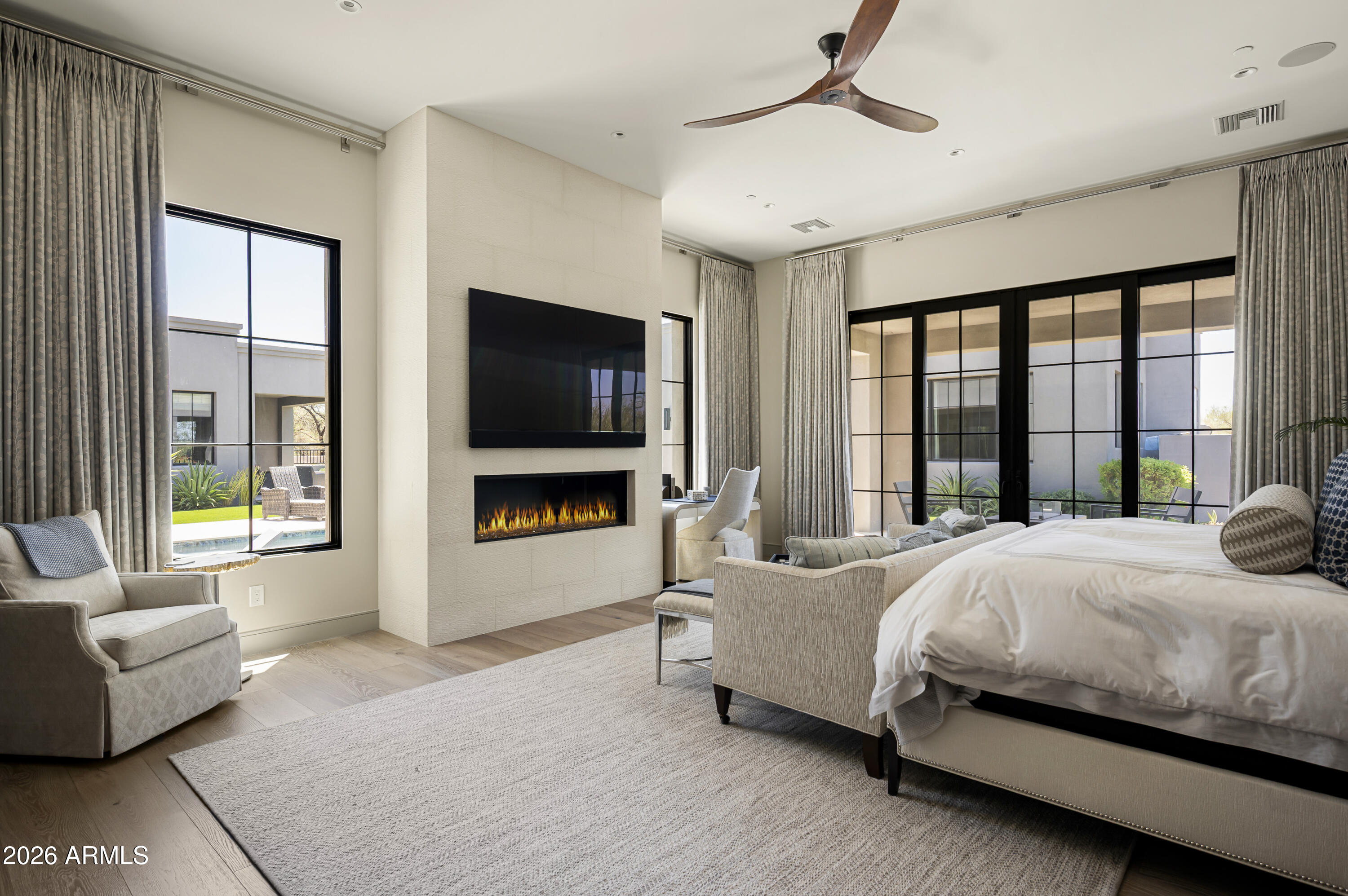 10040 E HAPPY VALLEY Road 349