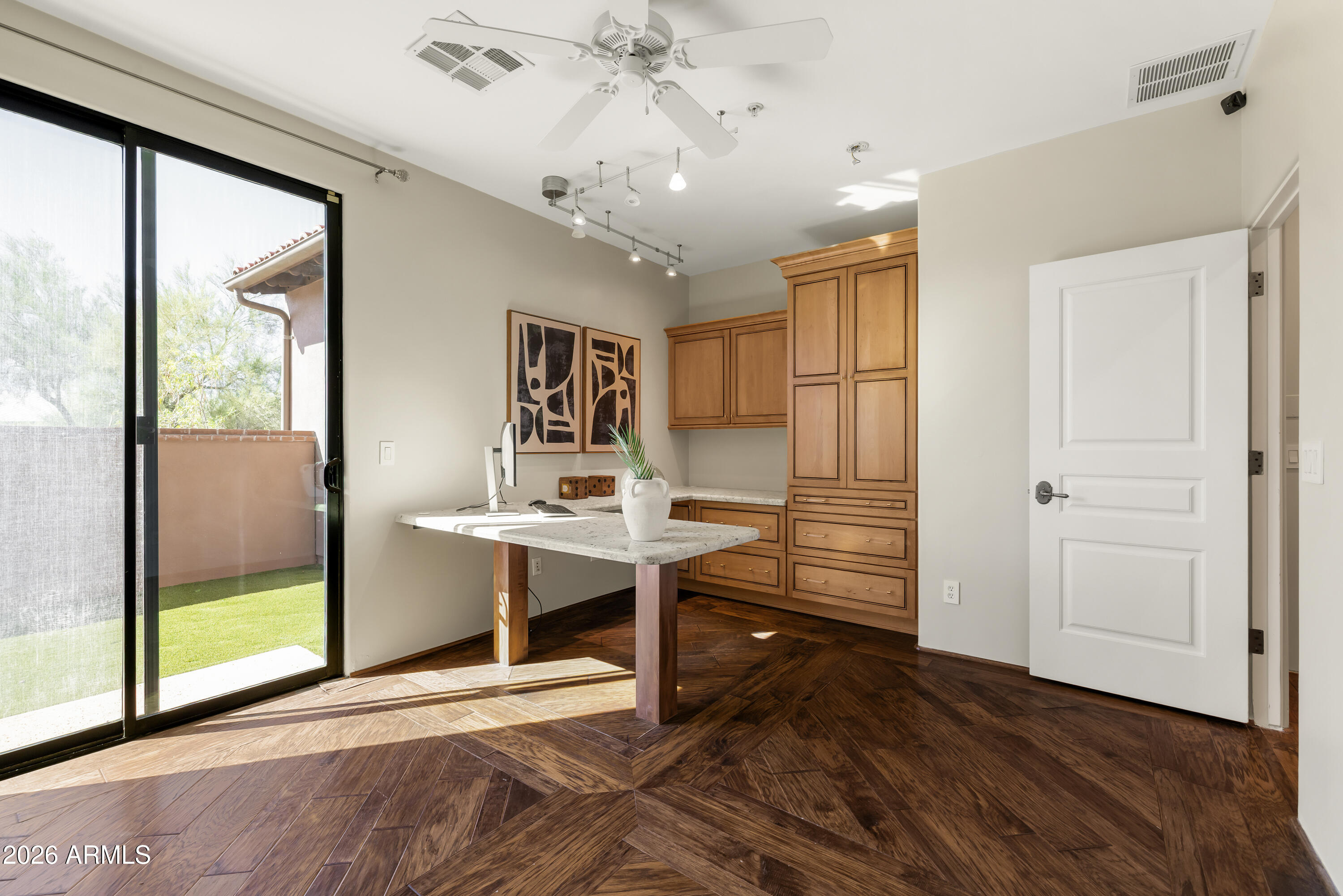 20704 N 90th Place 1010