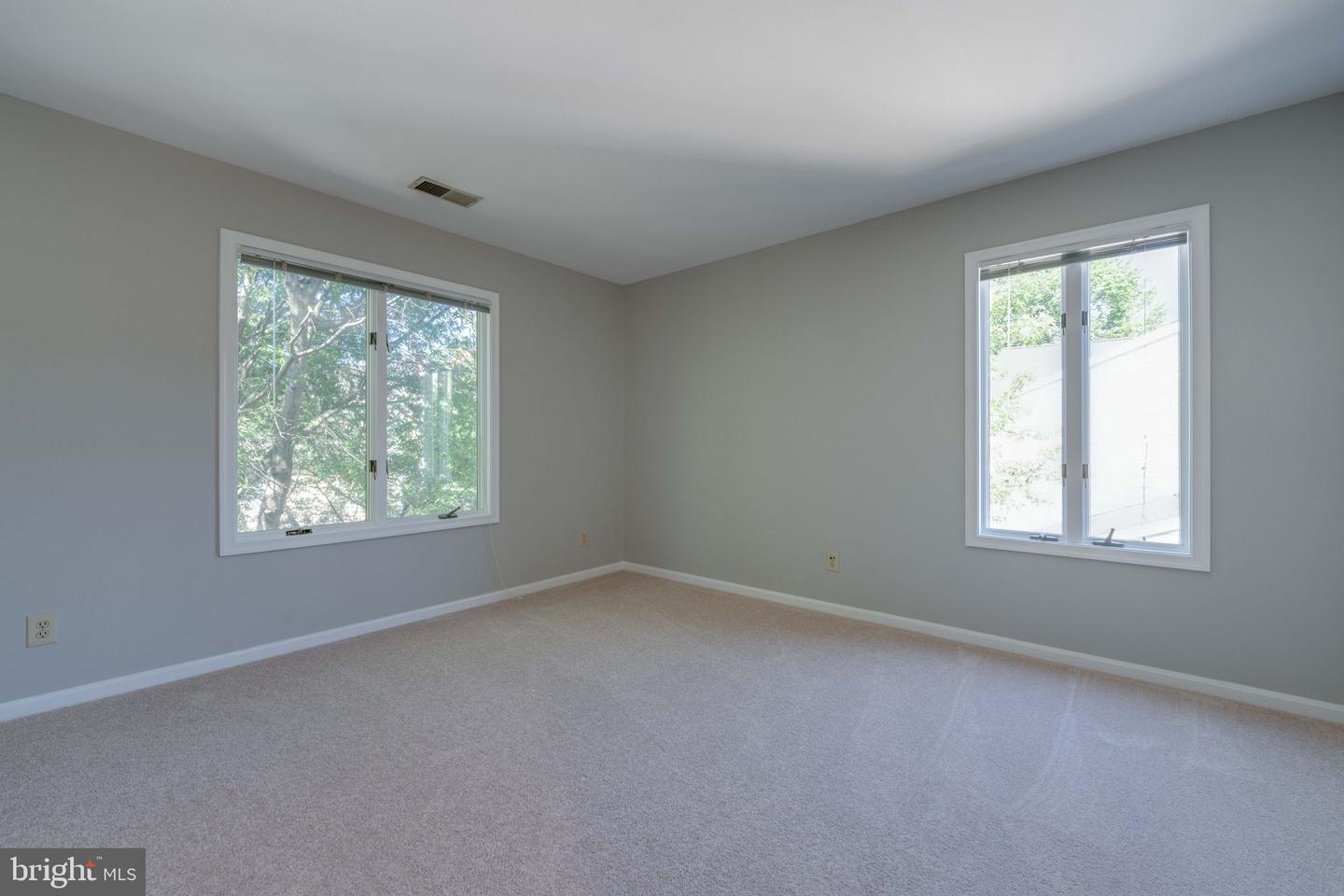 4710 Old Dominion Dr