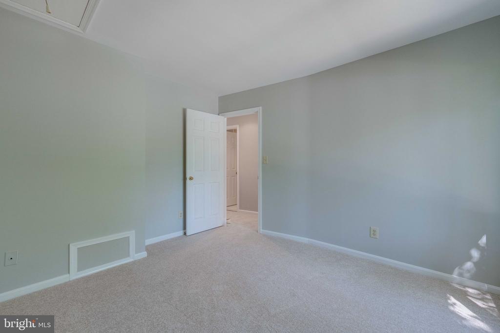 4710 OLD DOMINION DRIVE