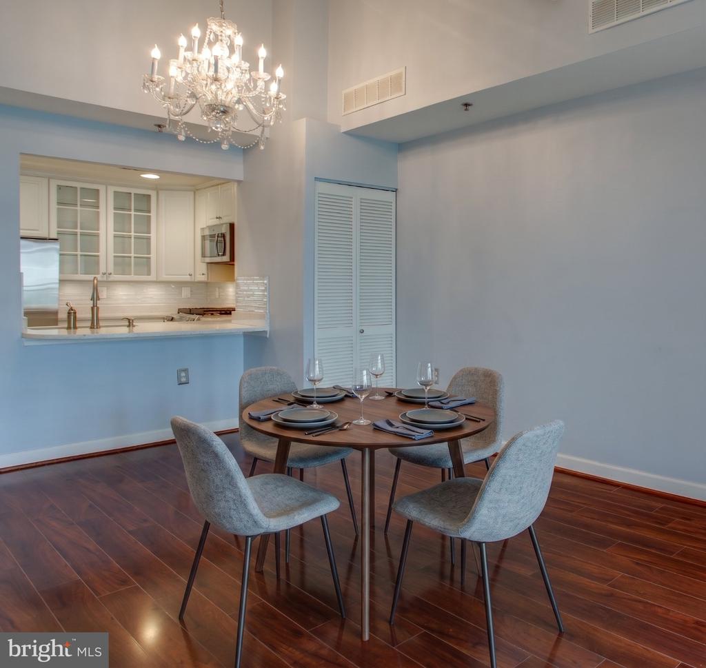 2310 14TH STREET N Unit: 402