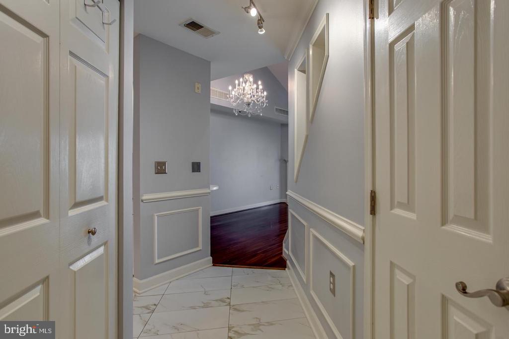 2310 14TH STREET N Unit: 402