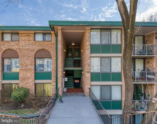 485 N ARMISTEAD STREET Unit: T3