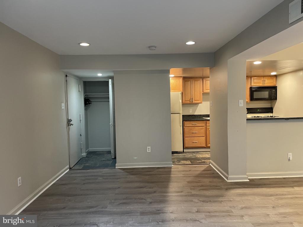 485 N ARMISTEAD STREET Unit: T3