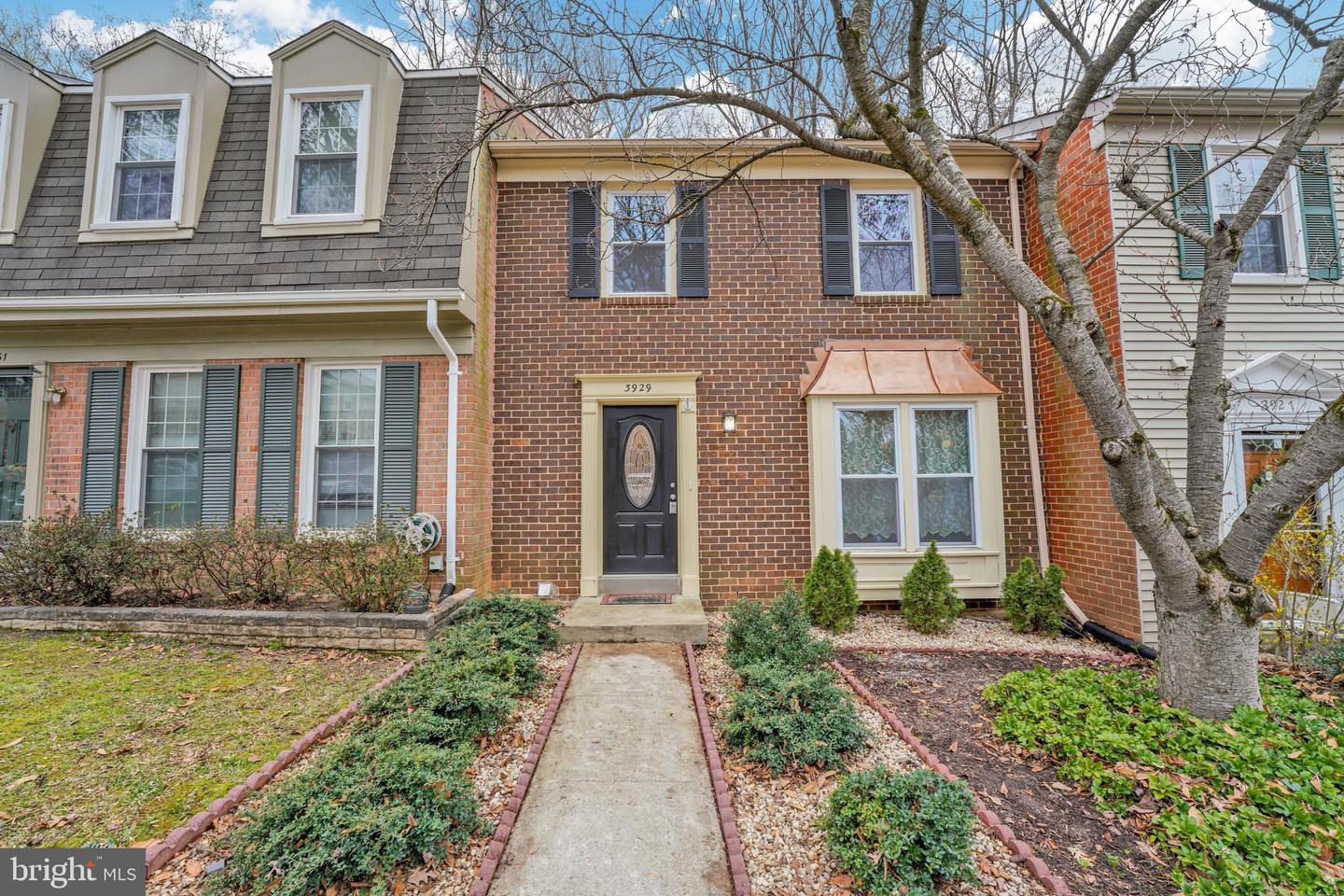 3929 WILCOXSON DRIVE