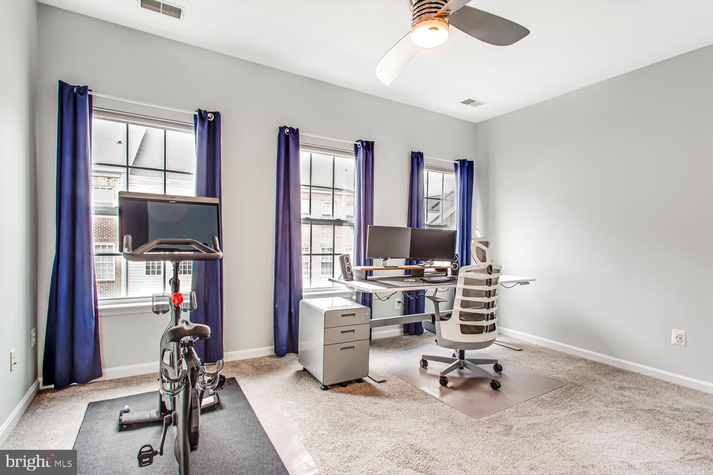 2665 MANHATTAN PLACE Unit: 305