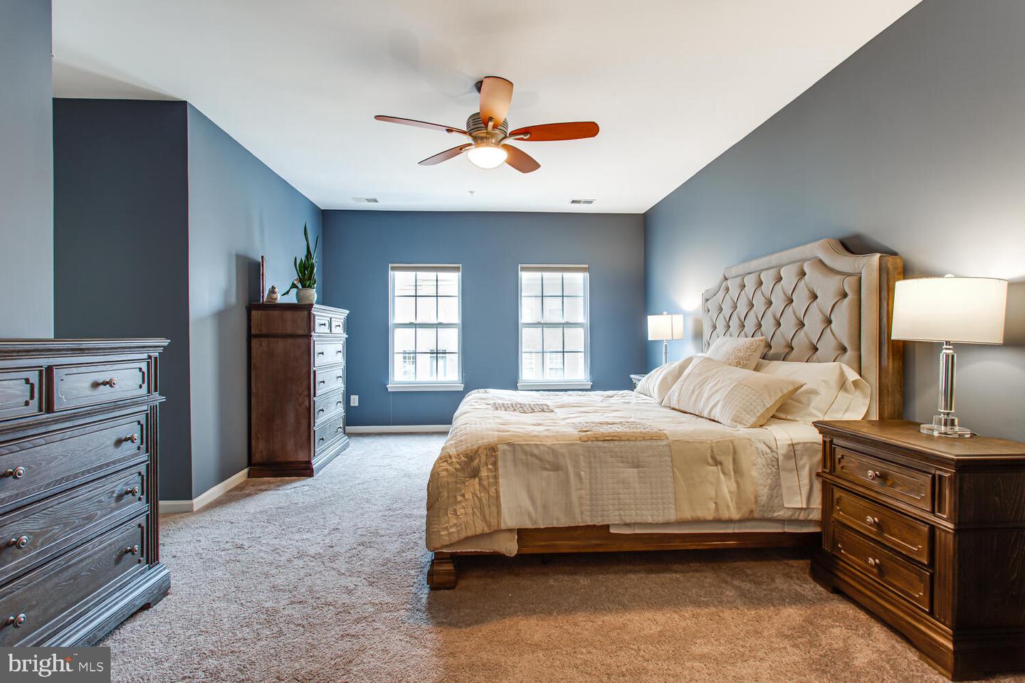 2665 MANHATTAN PLACE Unit: 305