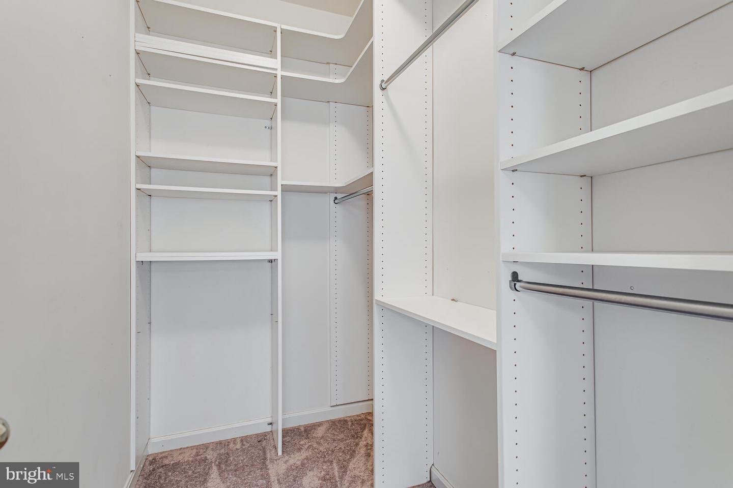 2665 MANHATTAN PLACE Unit: 305