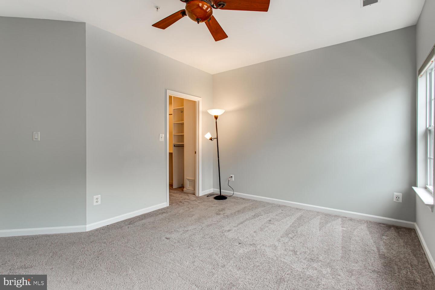 2665 MANHATTAN PLACE Unit: 305