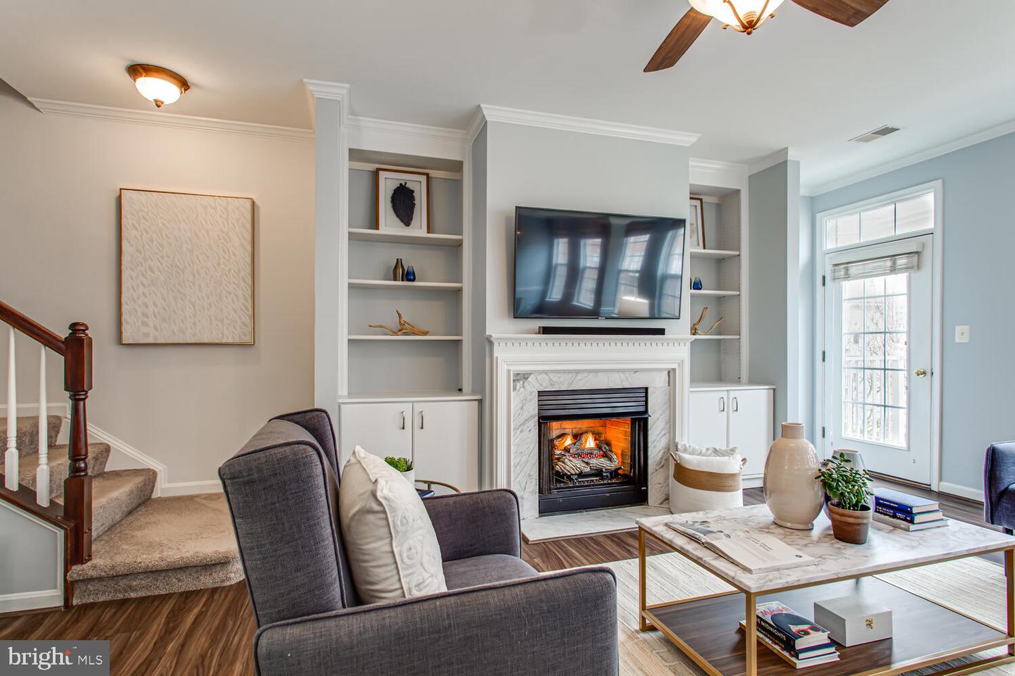 2665 MANHATTAN PLACE Unit: 305