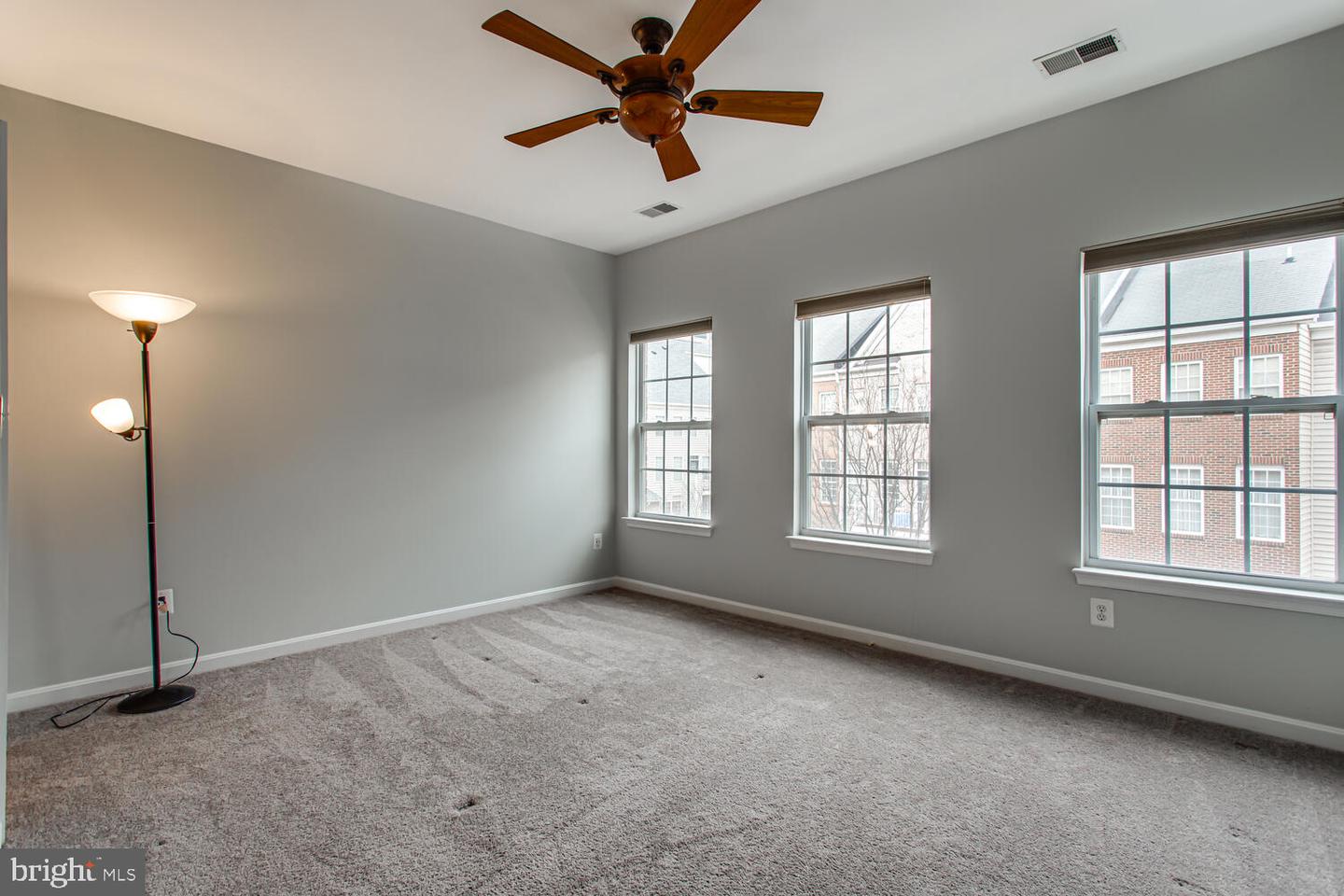 2665 MANHATTAN PLACE Unit: 305