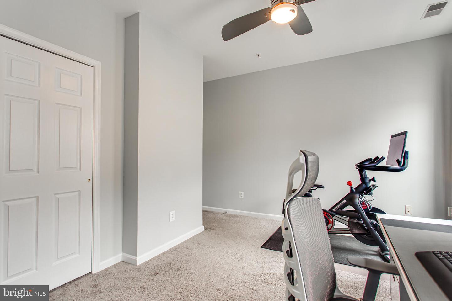 2665 MANHATTAN PLACE Unit: 305