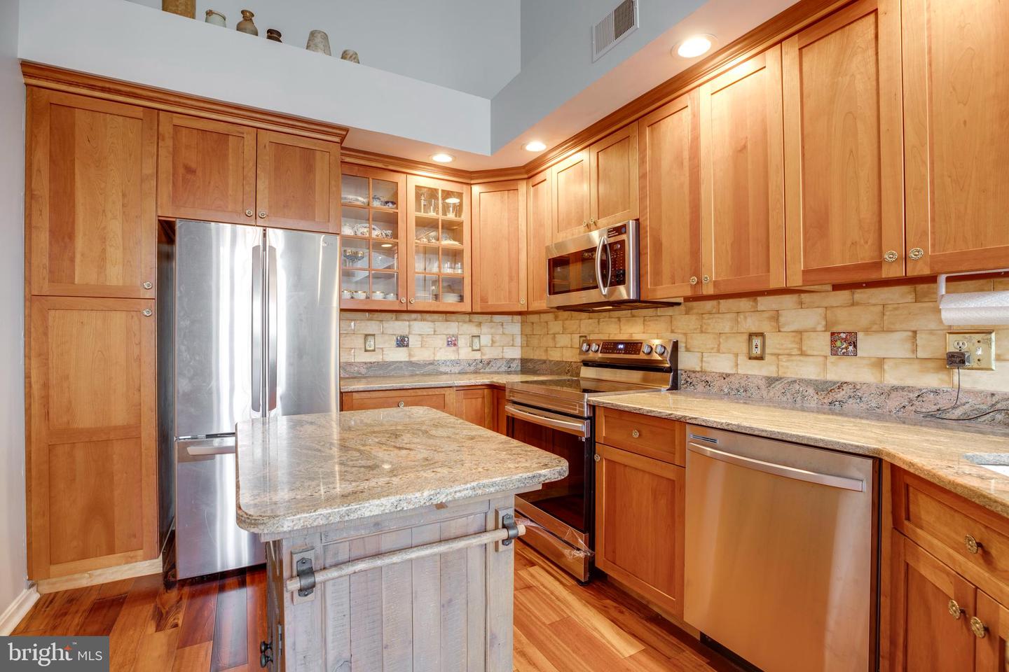 7035 HAYCOCK ROAD Unit: 104