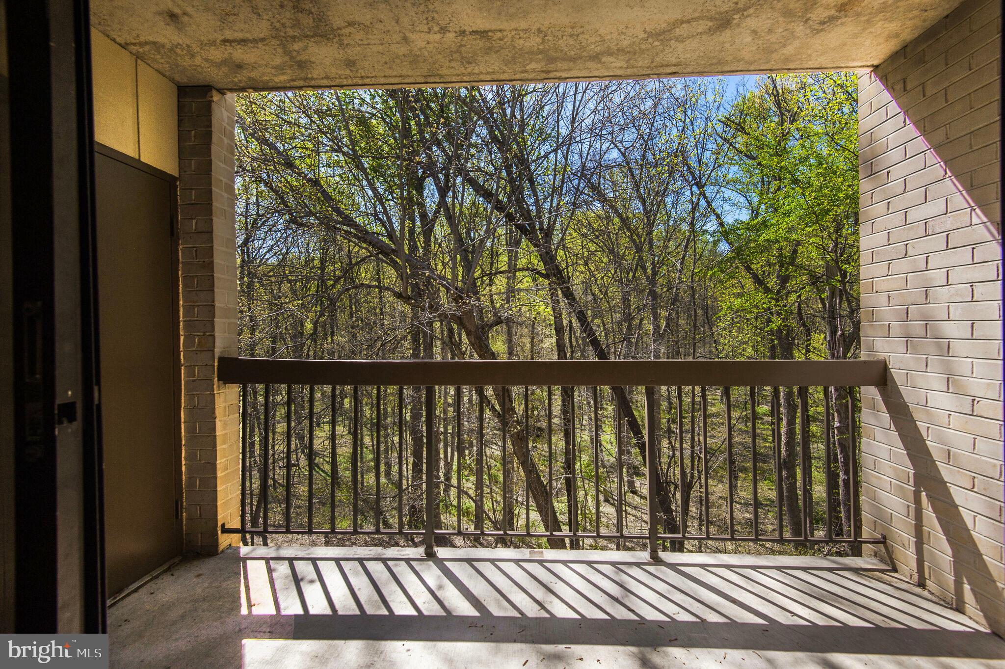 1675 PARKCREST CIRCLE 4E/300