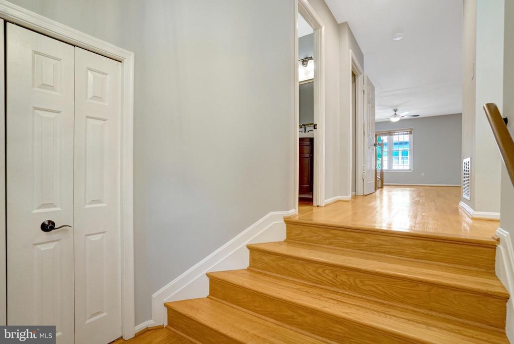 3688 YORKTOWN VILLAGE PASS