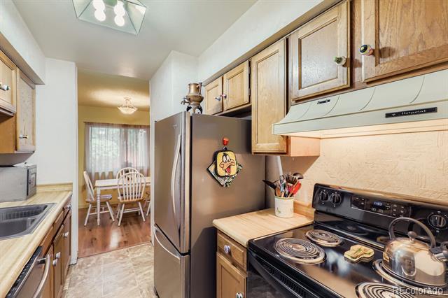 1060 S Parker Road Unit: 27