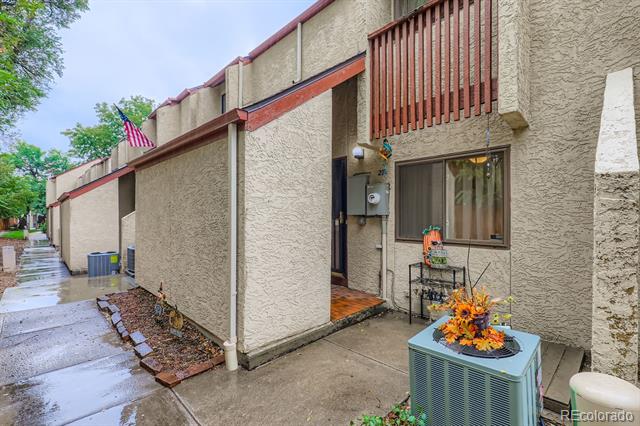 1060 S Parker Road Unit: 27
