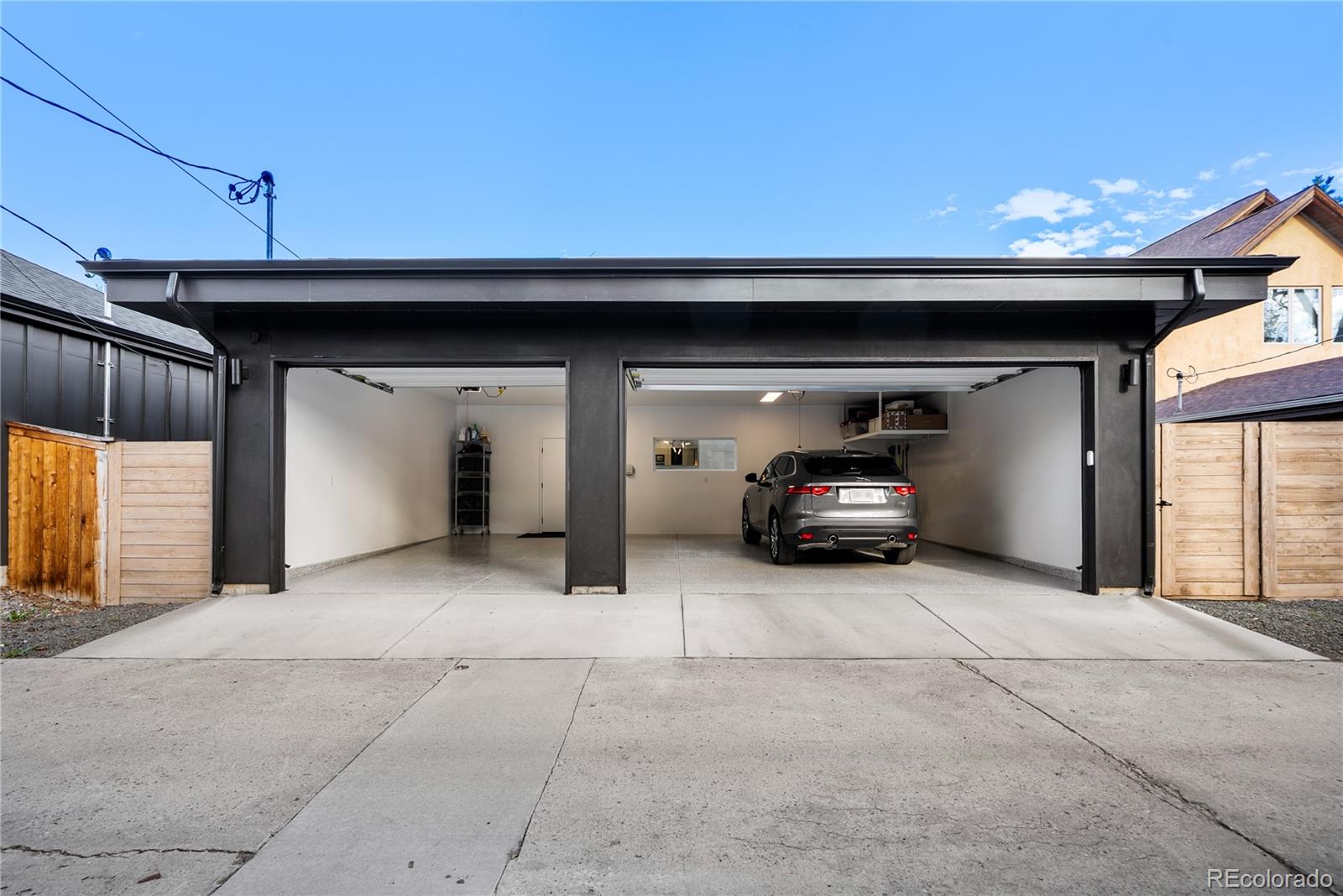 1983 S Saint Paul Street