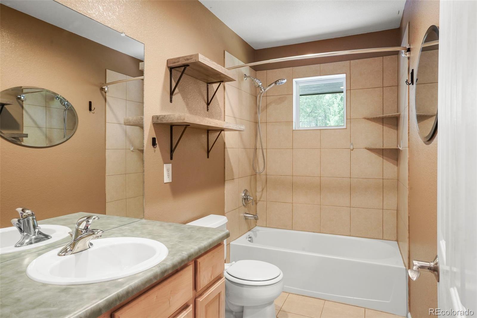 1424 High Drive