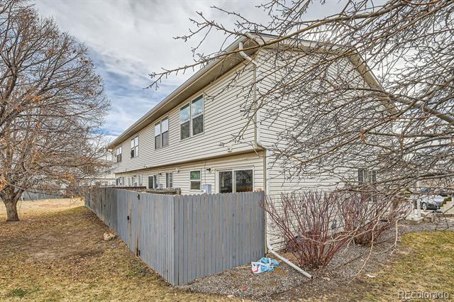 16373 E 17th Place Unit: B
