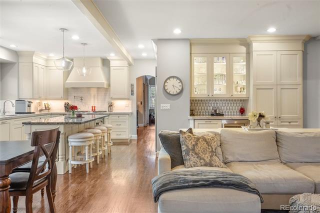 7836 S Fairfax Court
