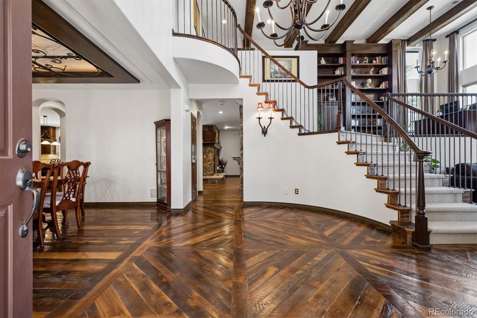 5165 Rialto Drive