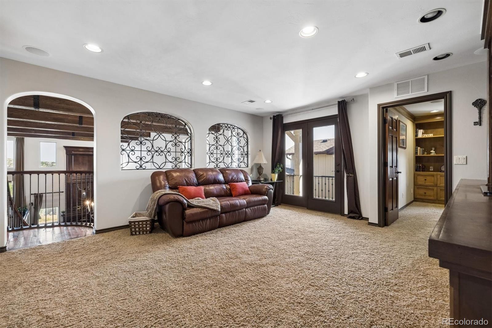 5165 Rialto Drive