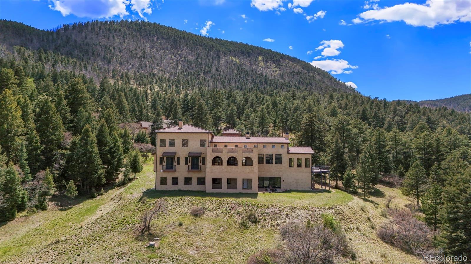 2869 Valley Park Drive