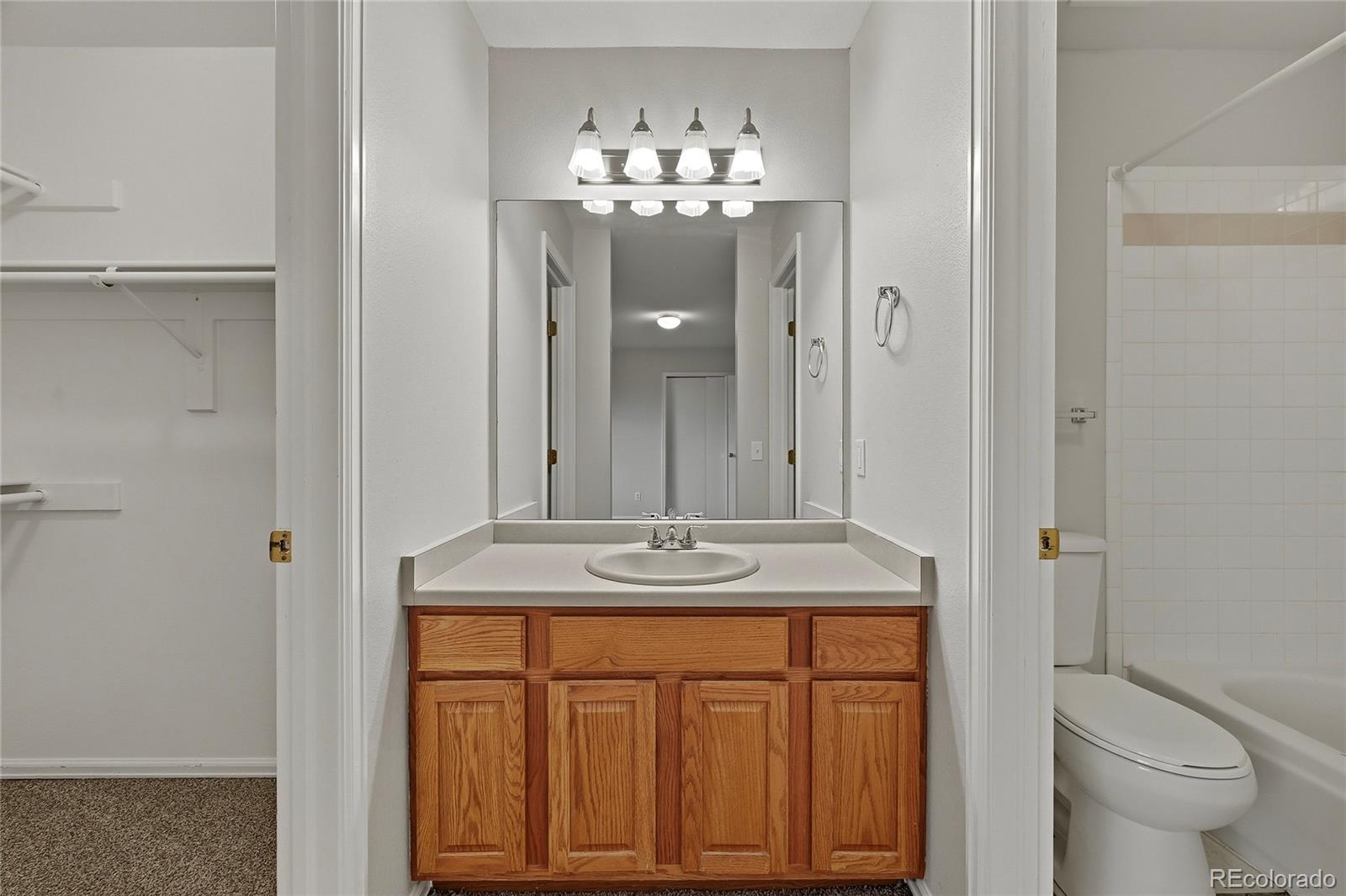 1010 Magic Lamp Way Unit: F