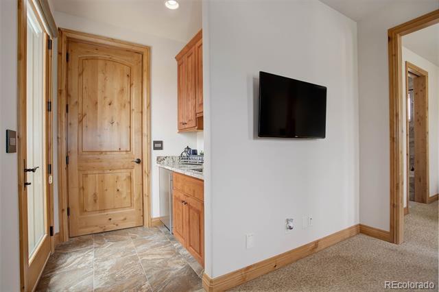 4822 Bandera Place