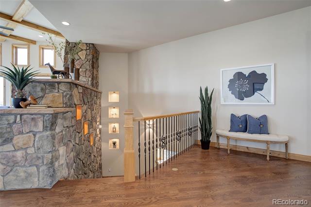 4822 Bandera Place