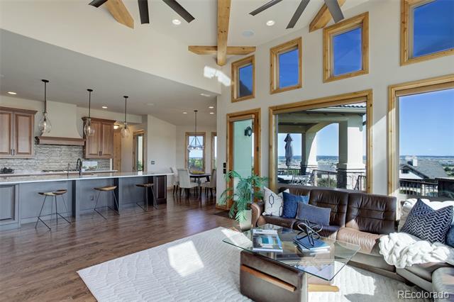 4822 Bandera Place