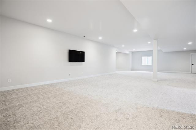 5300 Soledad Circle