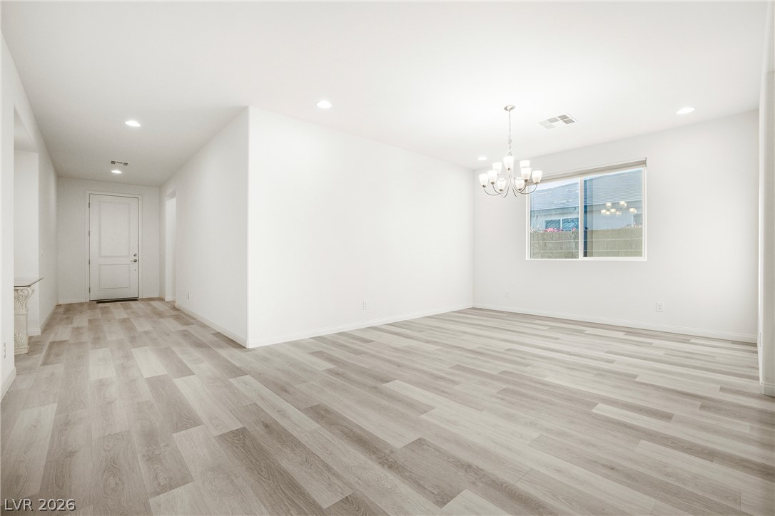 4732 Amazing View Street
