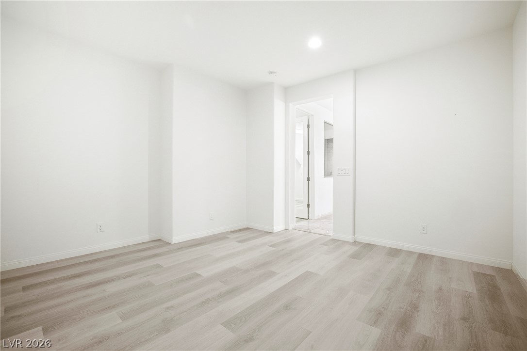 4732 Amazing View Street