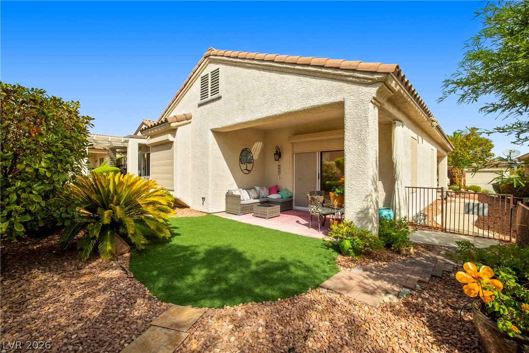 2515 Romanza Road