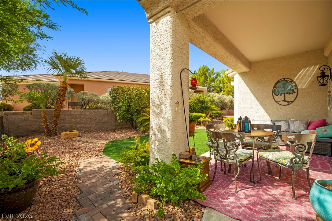 2515 Romanza Road