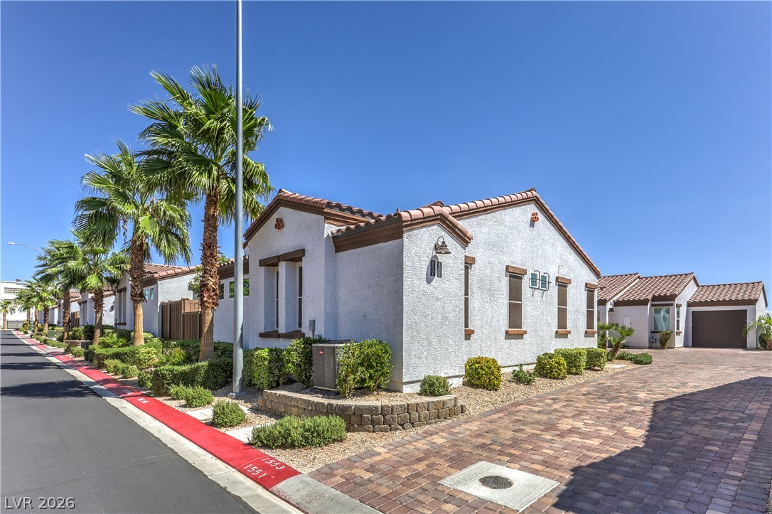 1551 Franklin Lane