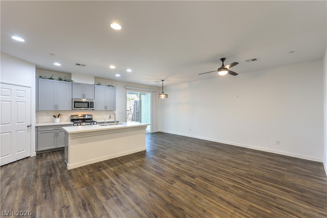 1551 Franklin Lane