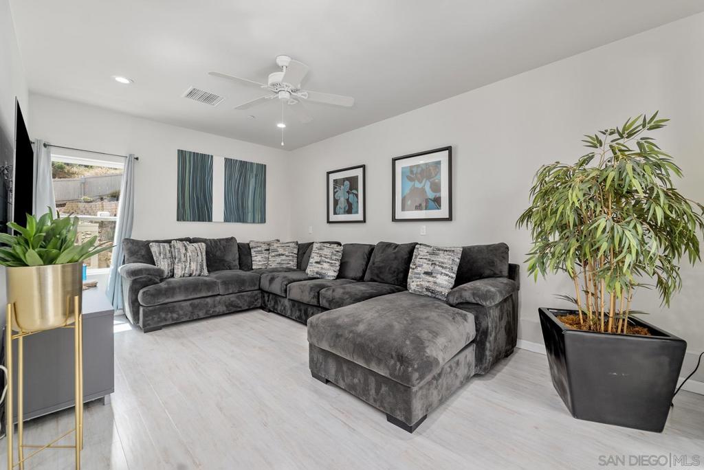 1644 Cuyamaca