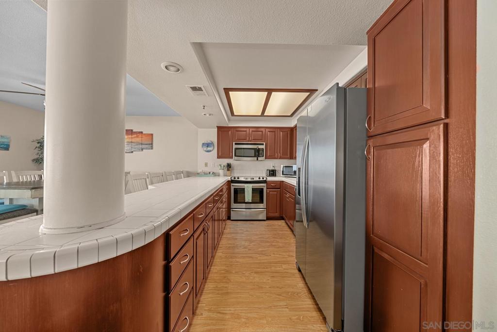 714 Seacoast Drive 213