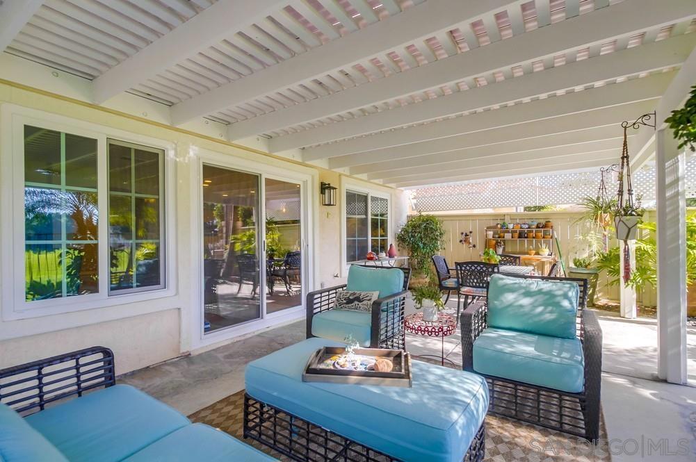 2520 La Costa Ave
