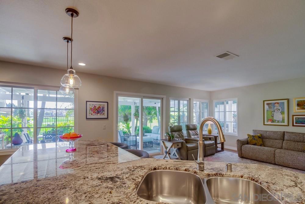 2520 La Costa Ave