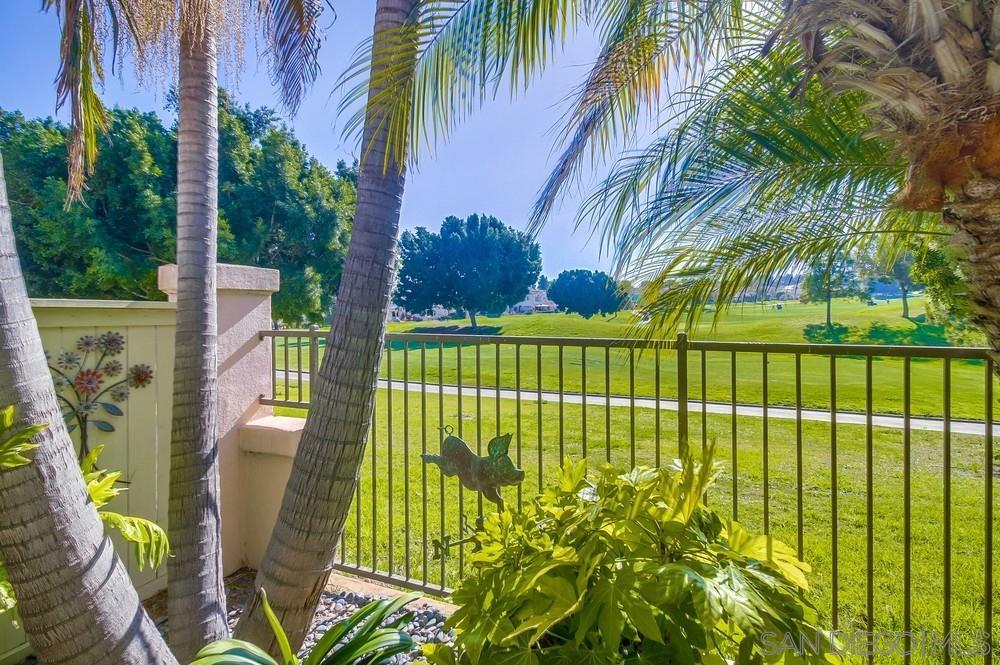 2520 La Costa Ave