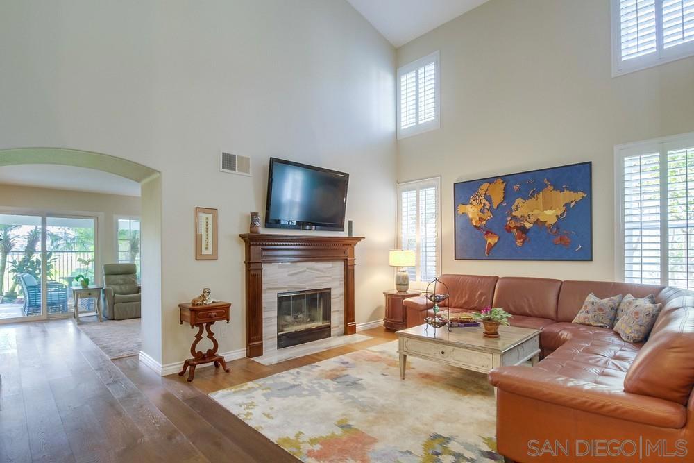 2520 La Costa Ave