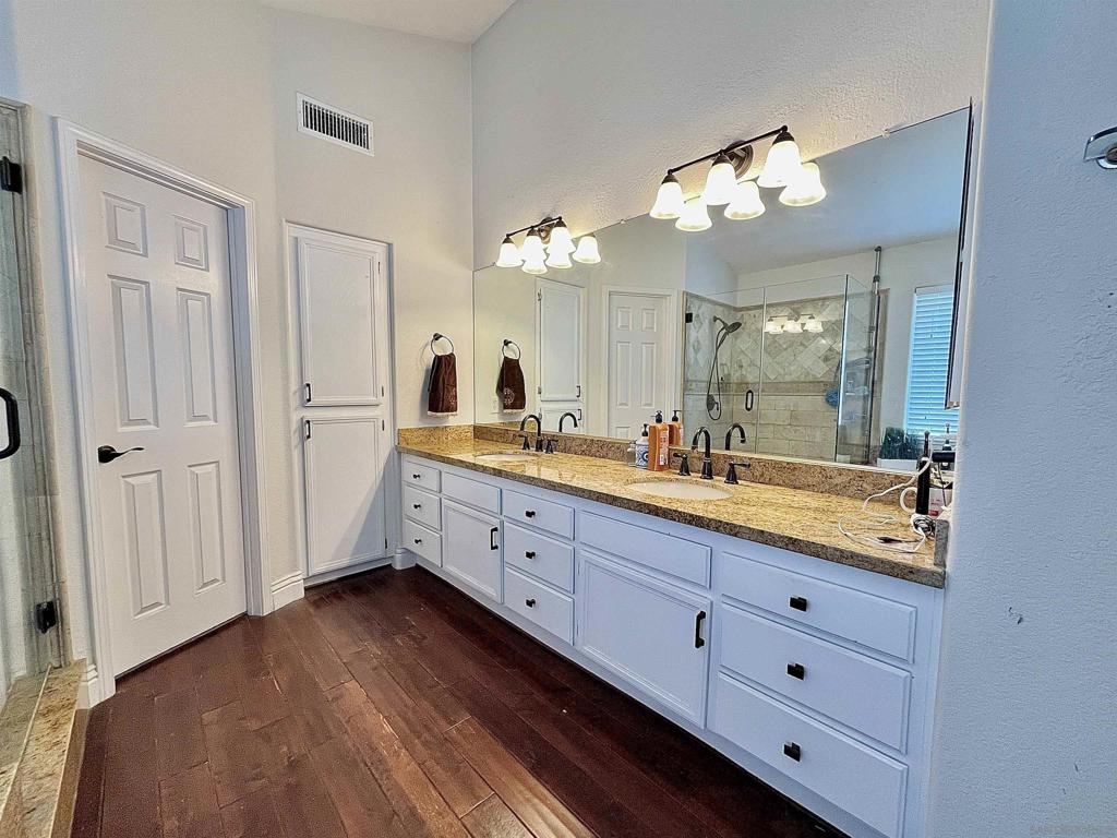 539 Port Harwick