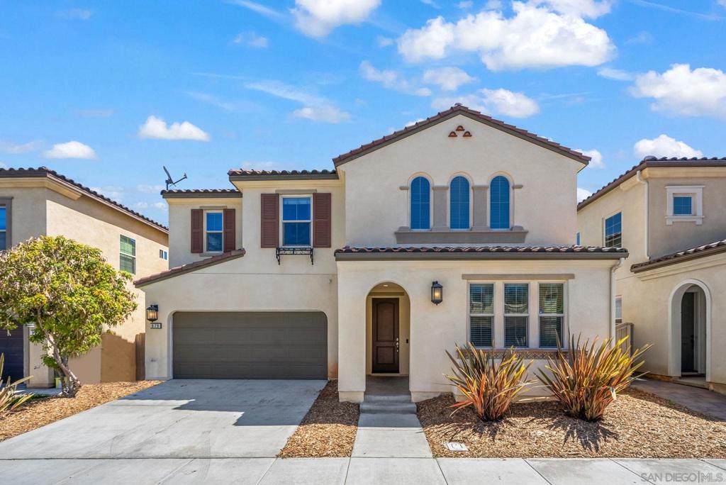 979 Rolling Dunes Way